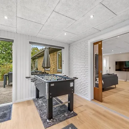 Naia - 300m To The Fjord By Interhome