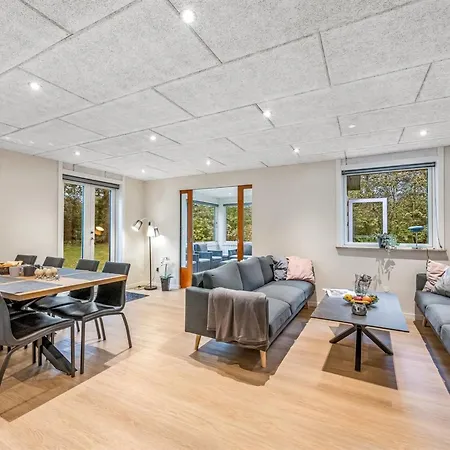 Naia - 300m To The Fjord By Interhome *